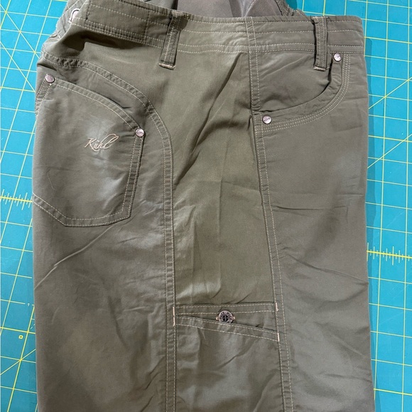 Kuhl shorts. - Picture 6 of 10